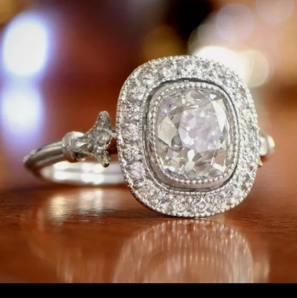 *NEW*  WEDDING/ENGAGEMENT RING BEAUTIFUL SQUARE ZIRCONIA RING SIZES 6, 7 NEW